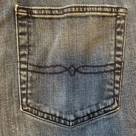 Lucky Brand 221 Original Straight Jeans - Picture 8 of 15